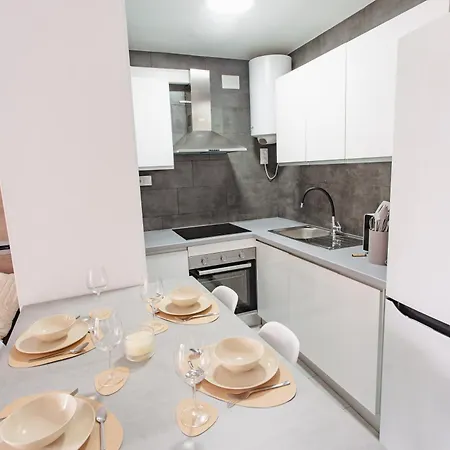 Elegante Apartamento Con Piscina Salou